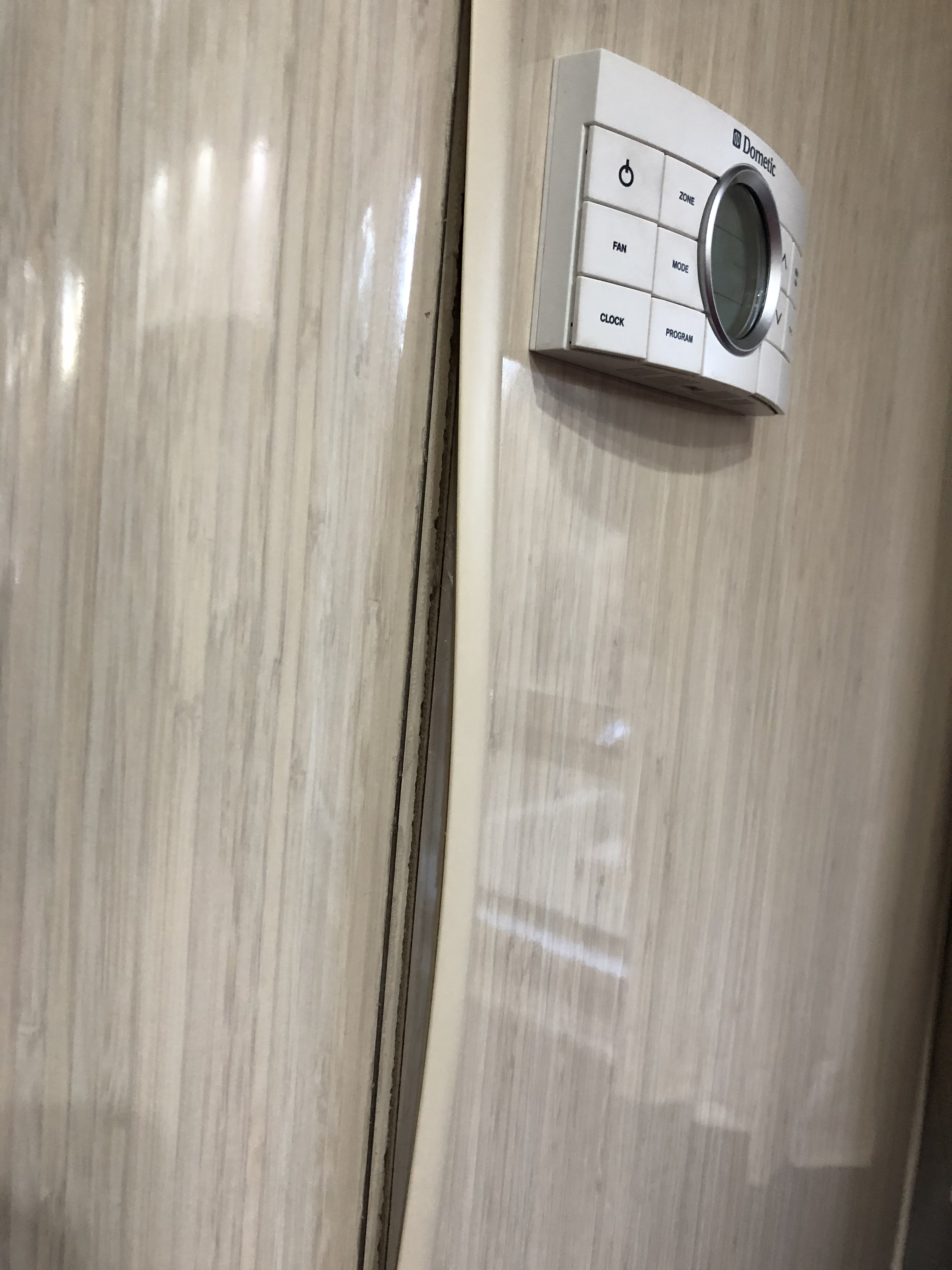 20180407_012238994_iOS