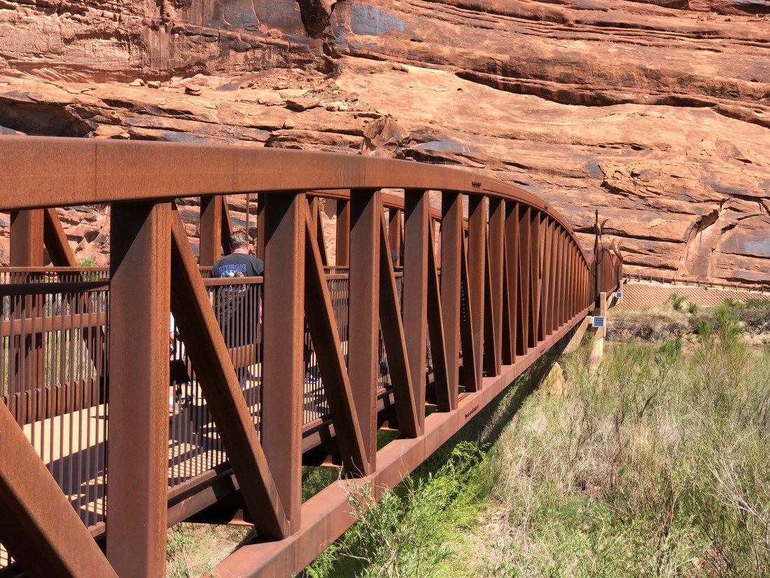 20180422_171843035_iOS