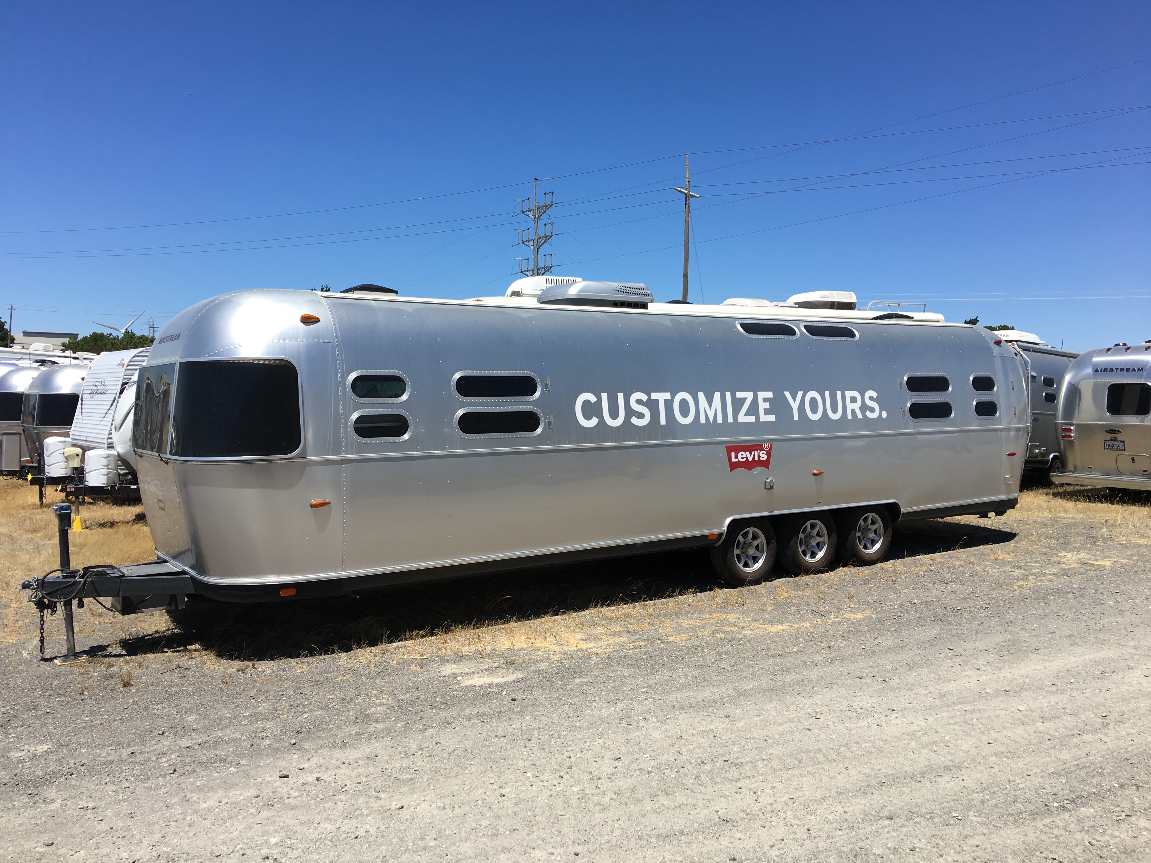 20170626_191431033_iOS