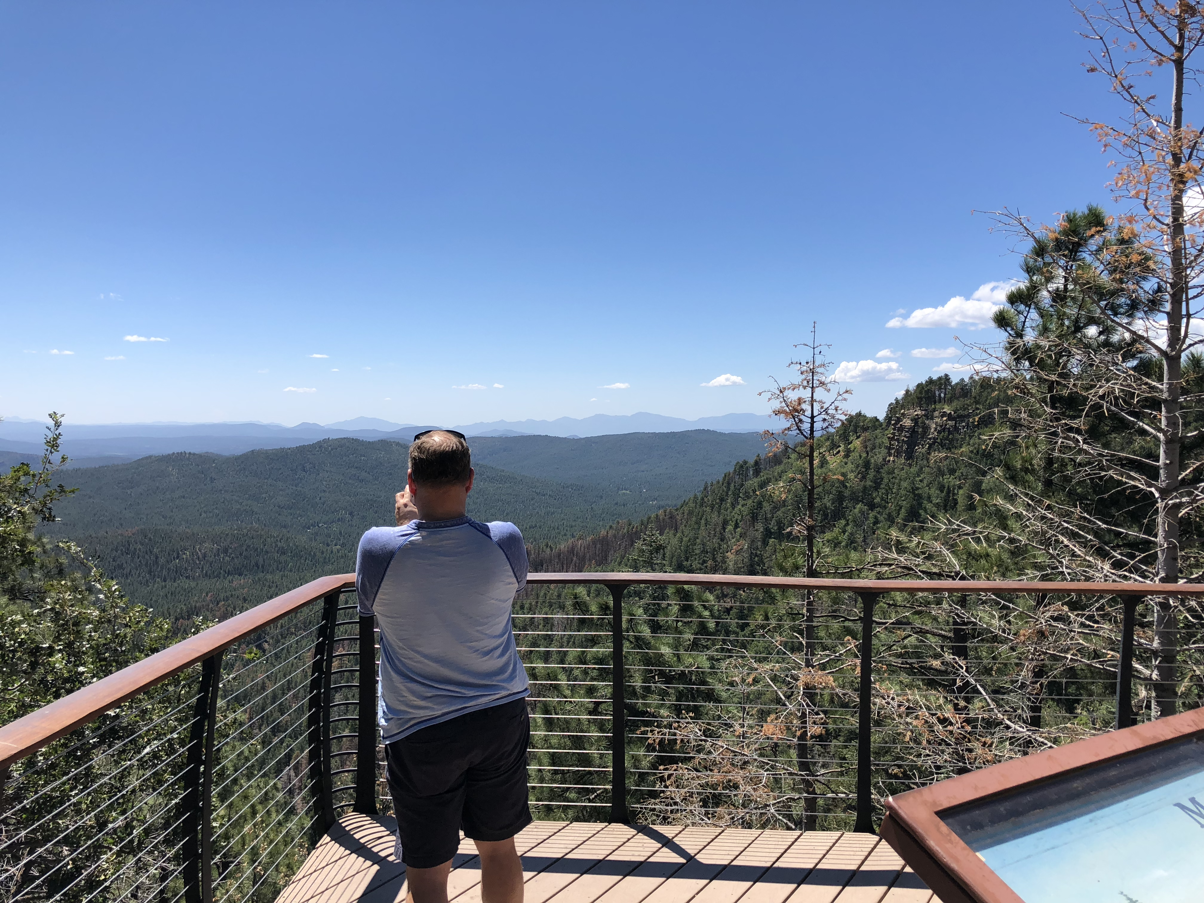 20180831_200540375_iOS